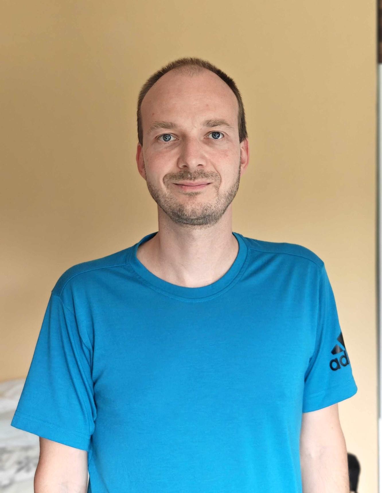 Jan Voňavka, iQuest