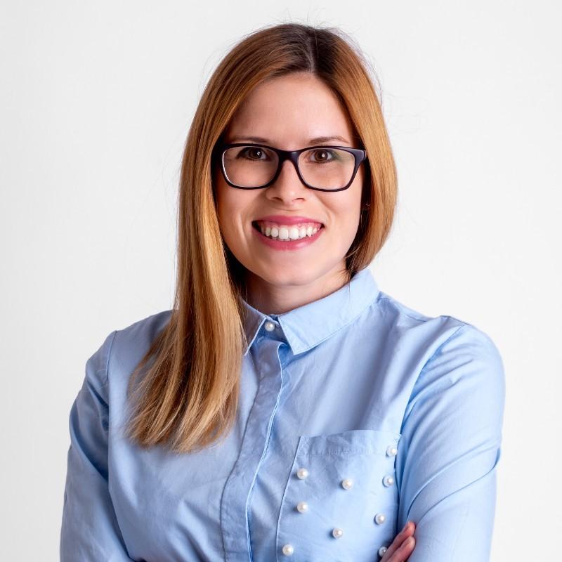 Lucie Vystrčilová, iQuest