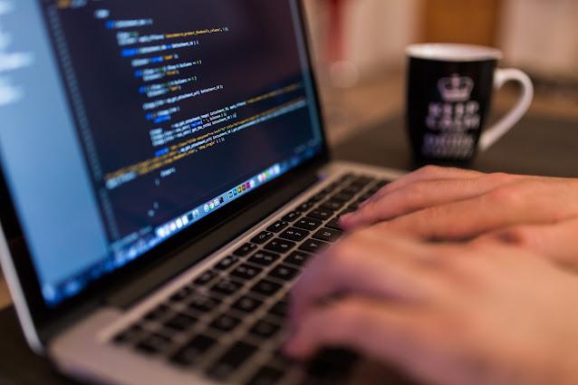 10 způsobů jak se naučit programovat samostatně. ilustrate